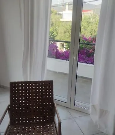 公寓 Eva's House Karababás