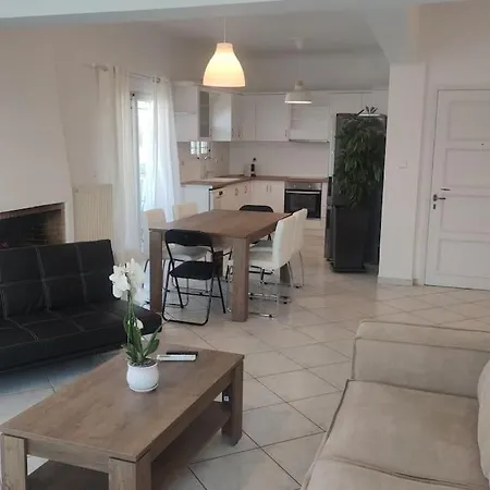 Eva's House * Karababás