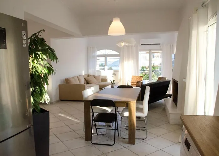 Apartment Eva's House Kanithos